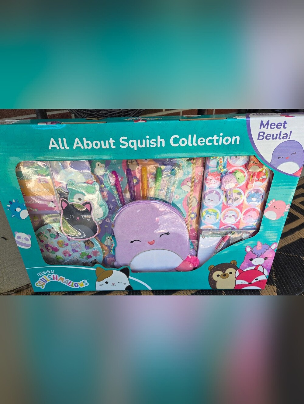 Squishmallows BEULA Stationery & Plush Set